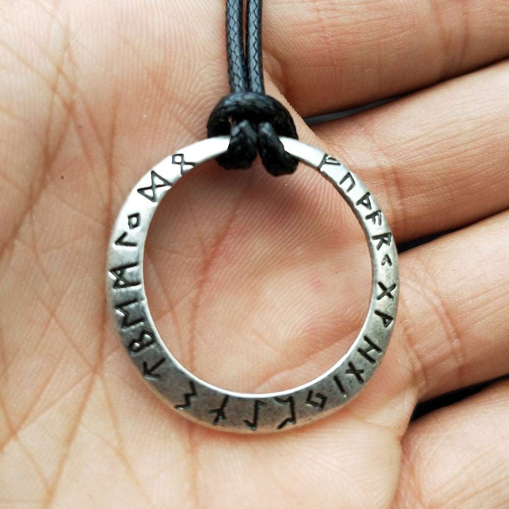 Elder Luna Rune Necklace Silver