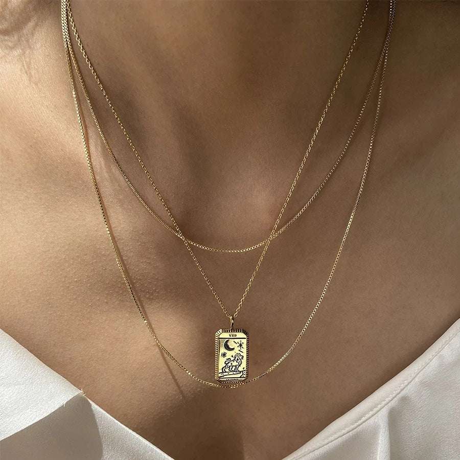 Tarot Power La Luna Gold Necklace