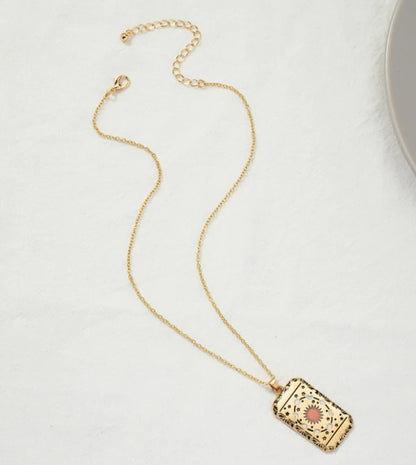 Tarot Power La Luna Gold Necklace Sun